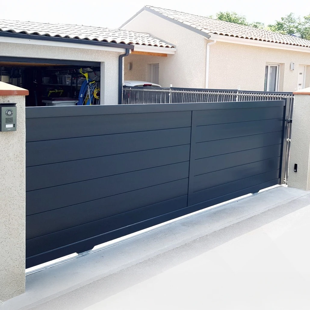 Installateur de portail coulissant à Moirans - 4S Menuiserie